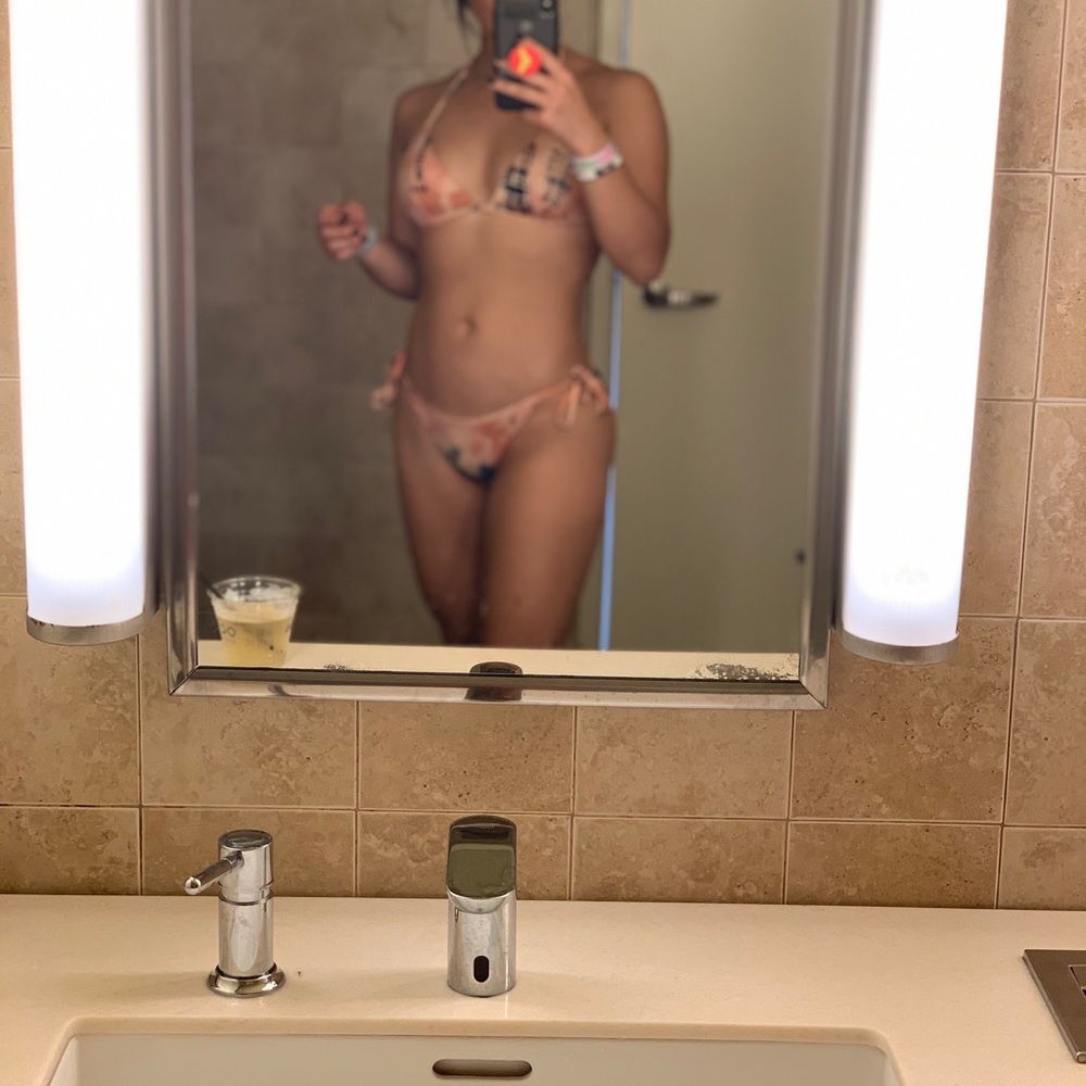 Bathing suit